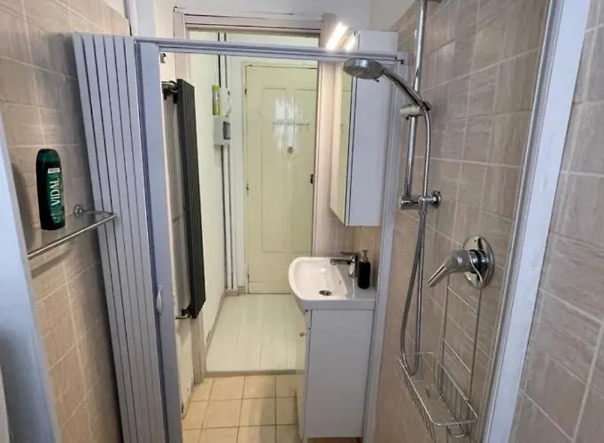 Апартаменты A *